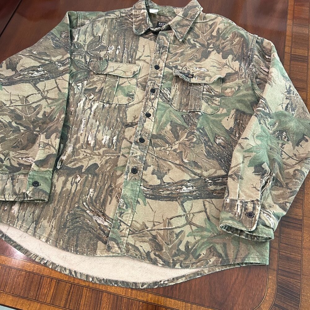 Vintage Rattlers Brand Realtree Camo Button Up XL
